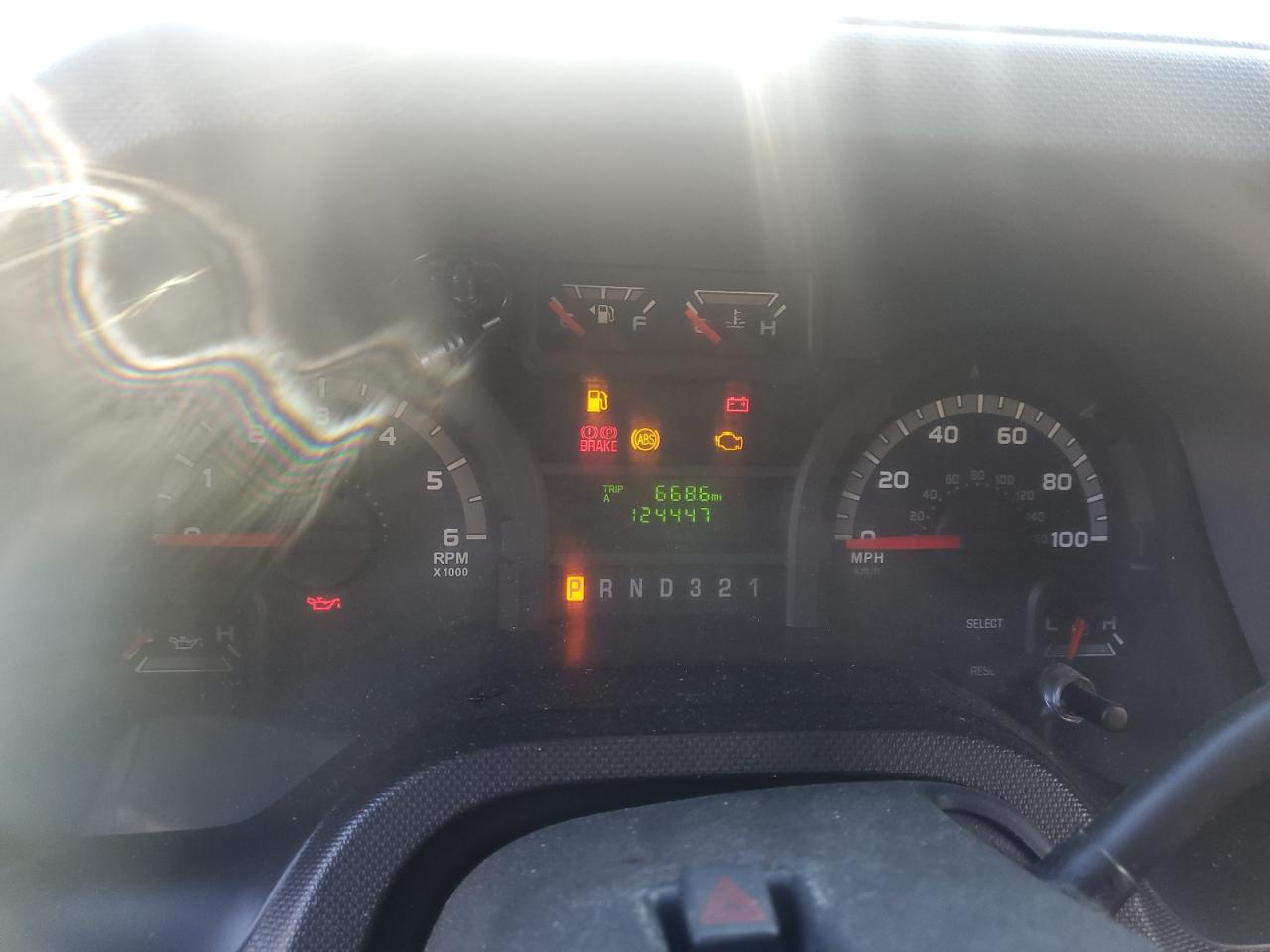 2014 Ford Econoline - Shuttle Bus VIN: 1FDEE4FL8EDA88906 Lot: 82055505