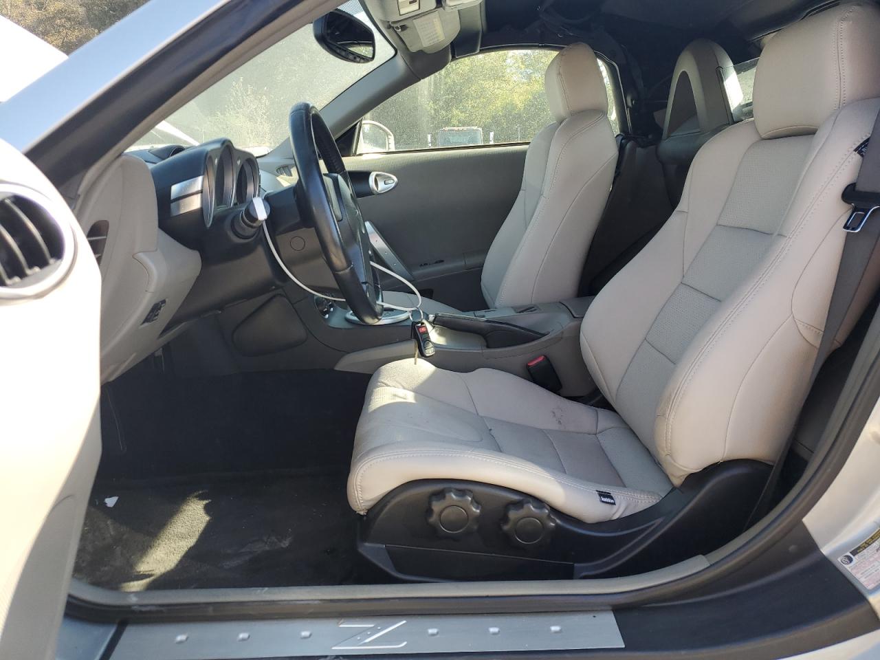 2005 Nissan 350Z Roadster VIN: JN1AZ36A95M753850 Lot: 81807515