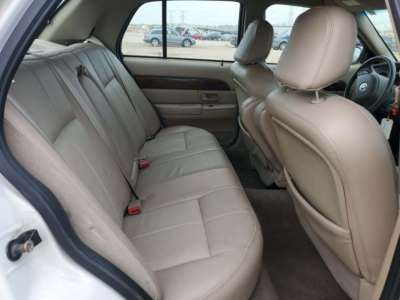 2003 Mercury Grand Marquis Gs VIN: 2MEFM74W43X692628 Lot: 87106895