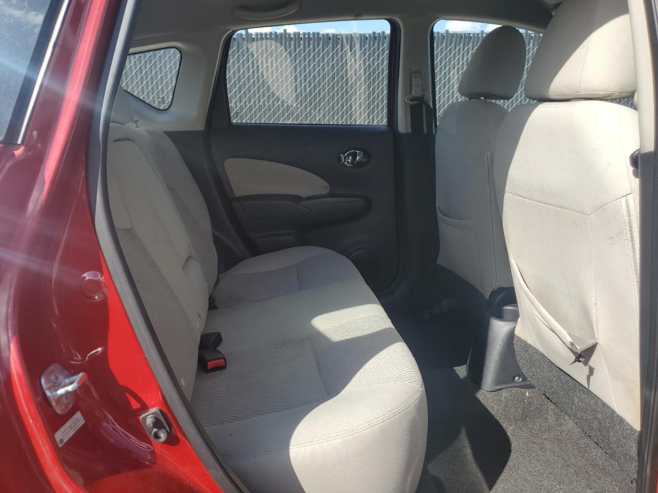 2015 Nissan Versa Note S VIN: 3N1CE2CP6FL388739 Lot: 86885745