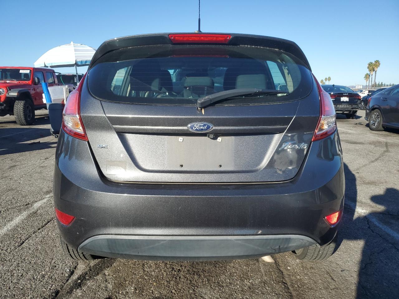 2018 Ford Fiesta Se VIN: 3FADP4EJ5JM110388 Lot: 82470475