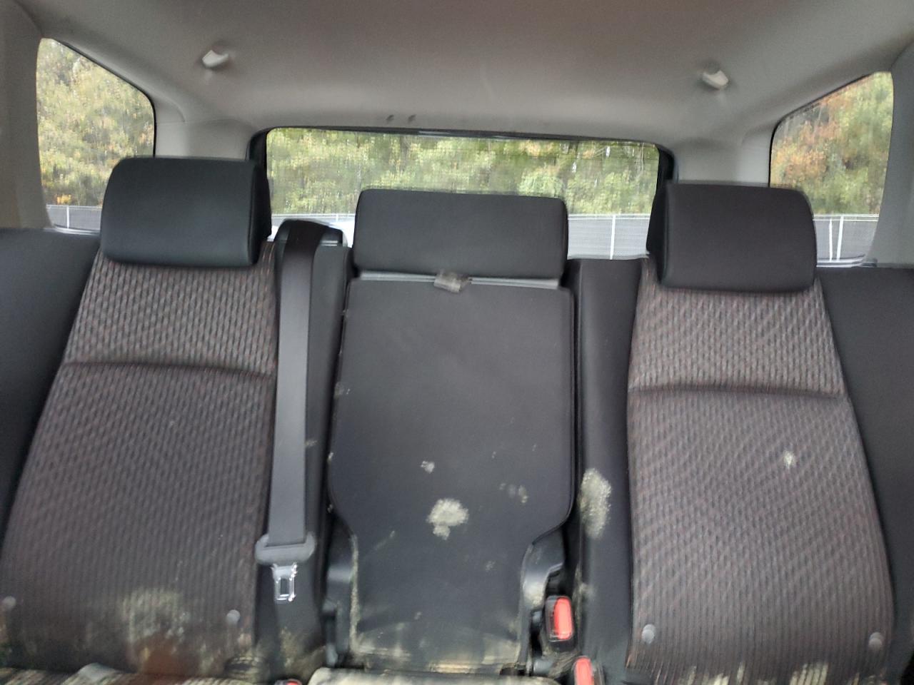 2010 Toyota 4Runner Sr5 VIN: JTEBU5JR8A5003543 Lot: 85652265