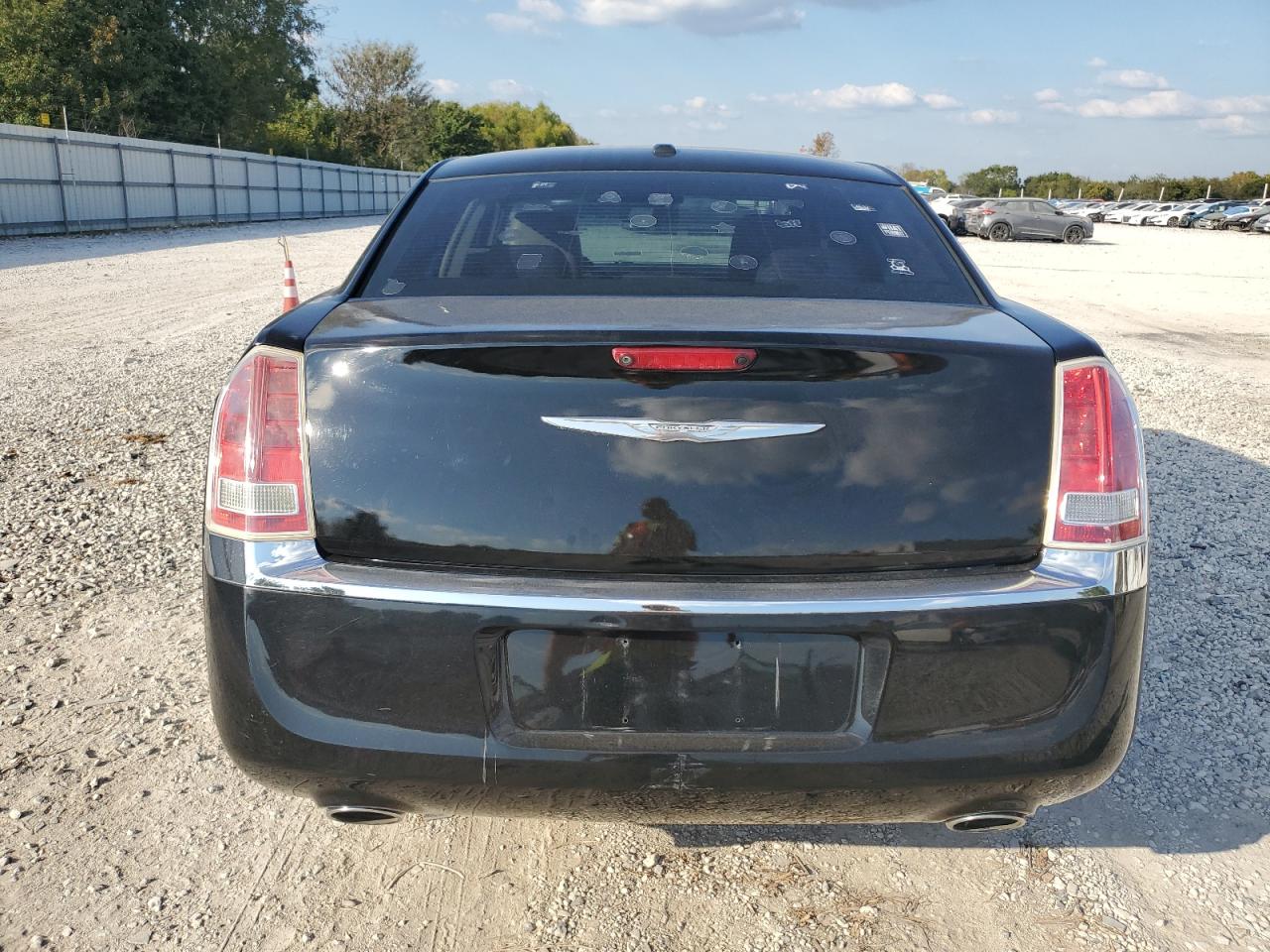 2014 Chrysler 300 VIN: 2C3CCAAG2EH124347 Lot: 86888135