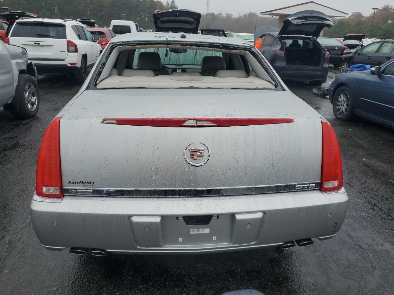 2007 Cadillac Dts VIN: 1G6KD57967U218772 Lot: 90458605