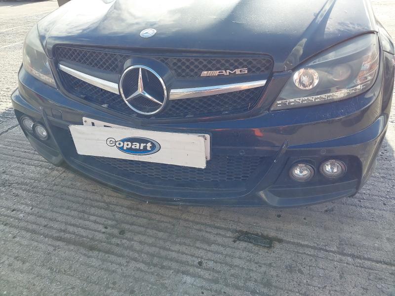 2011 MERCEDES-BENZ C CLASS C200 CDI BLUEEFFICIENCY EXECUTIVE SE 4DR AUTO