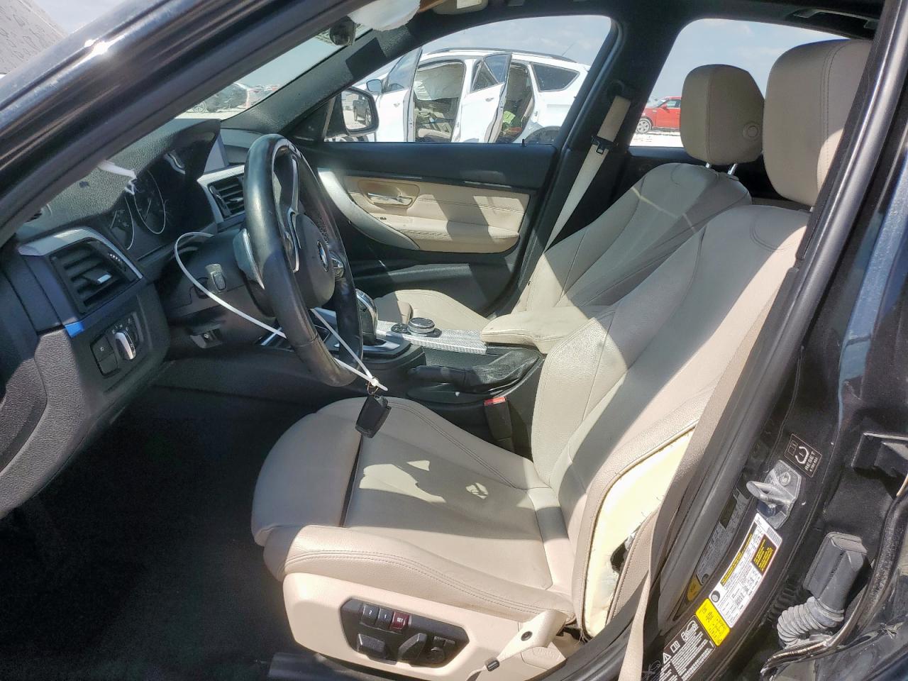 2015 BMW 335 Xi VIN: WBA3B9G53FNR93967 Lot: 82193925