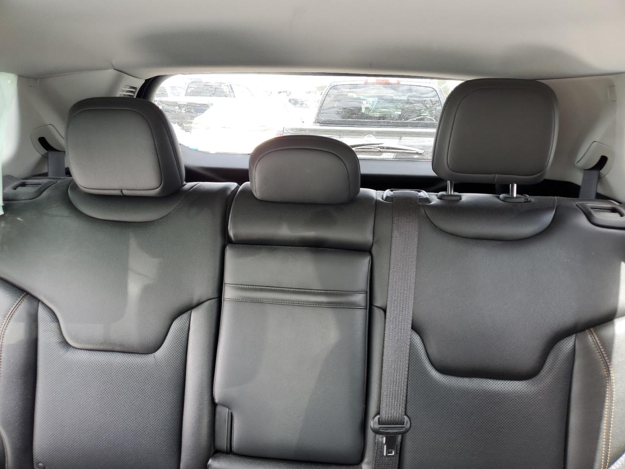 2018 Jeep Compass Limited VIN: 3C4NJDCB2JT290947 Lot: 81925265