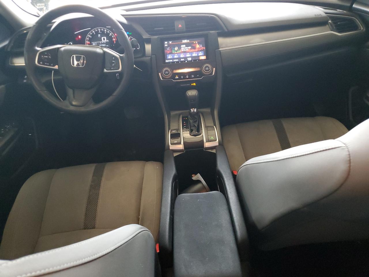 2017 Honda Civic Lx VIN: 19XFC2F5XHE024647 Lot: 84605295