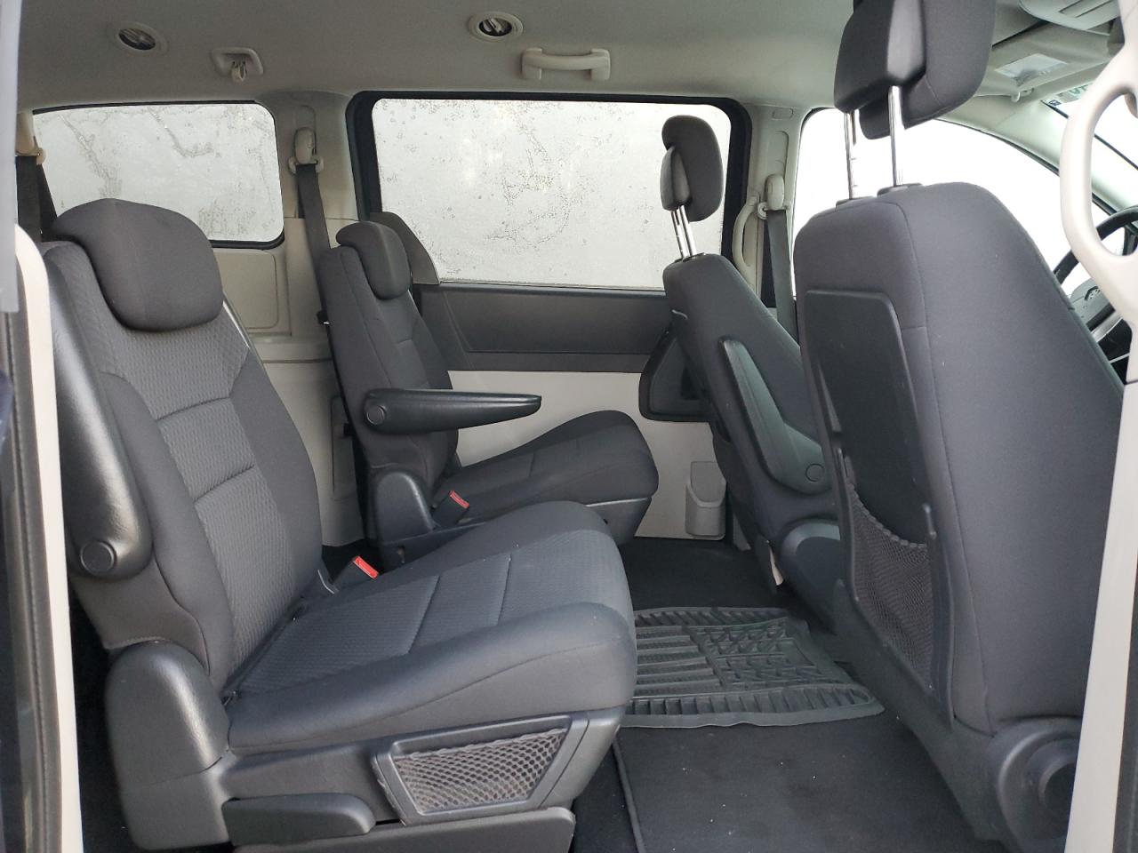 2010 Dodge Grand Caravan Se VIN: 2D4RN4DE5AR378752 Lot: 90309145