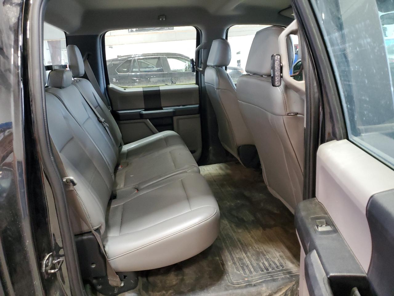 2017 Ford F150 Supercrew VIN: 1FTFW1EG4HFA88449 Lot: 82377905