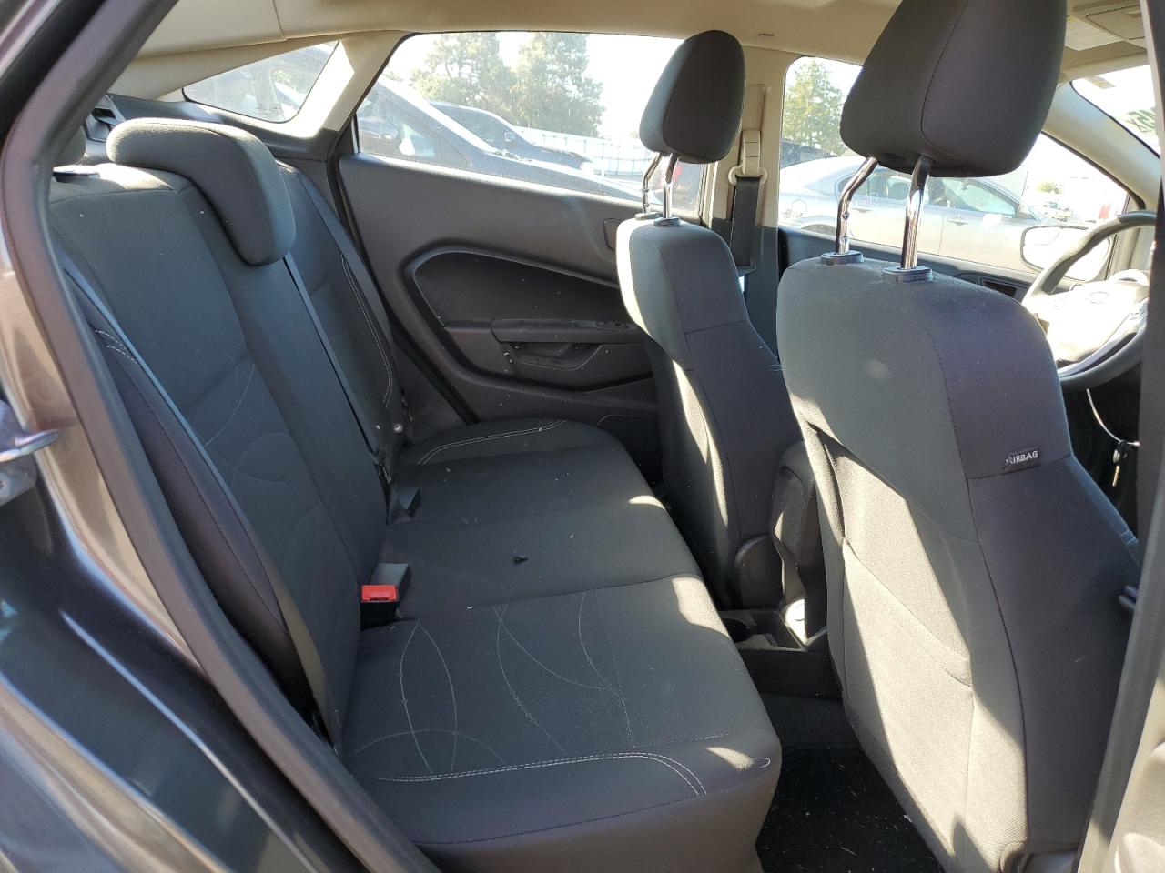 2019 Ford Fiesta Se VIN: 3FADP4BJ5KM115757 Lot: 82336245