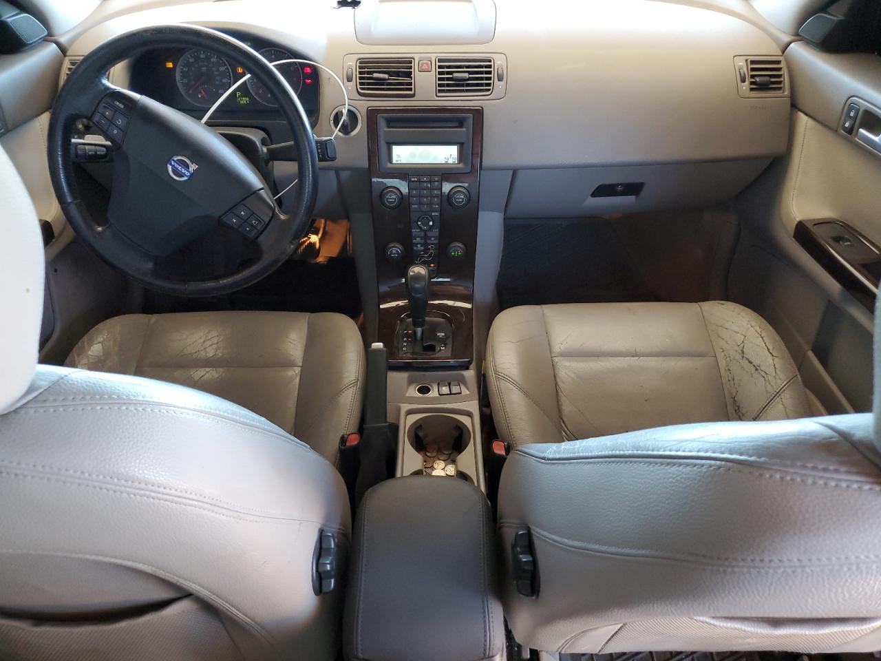 2004 Volvo S40 T5 VIN: YV1MS682542019359 Lot: 82267915
