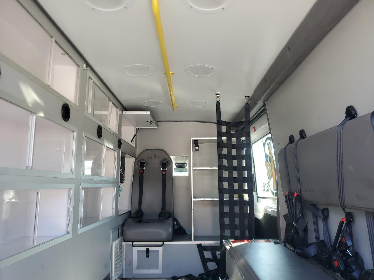 2021 Ford Transit T- - Ambulance VIN: 1FDBR1CG0MKA89295 Lot: 86509215