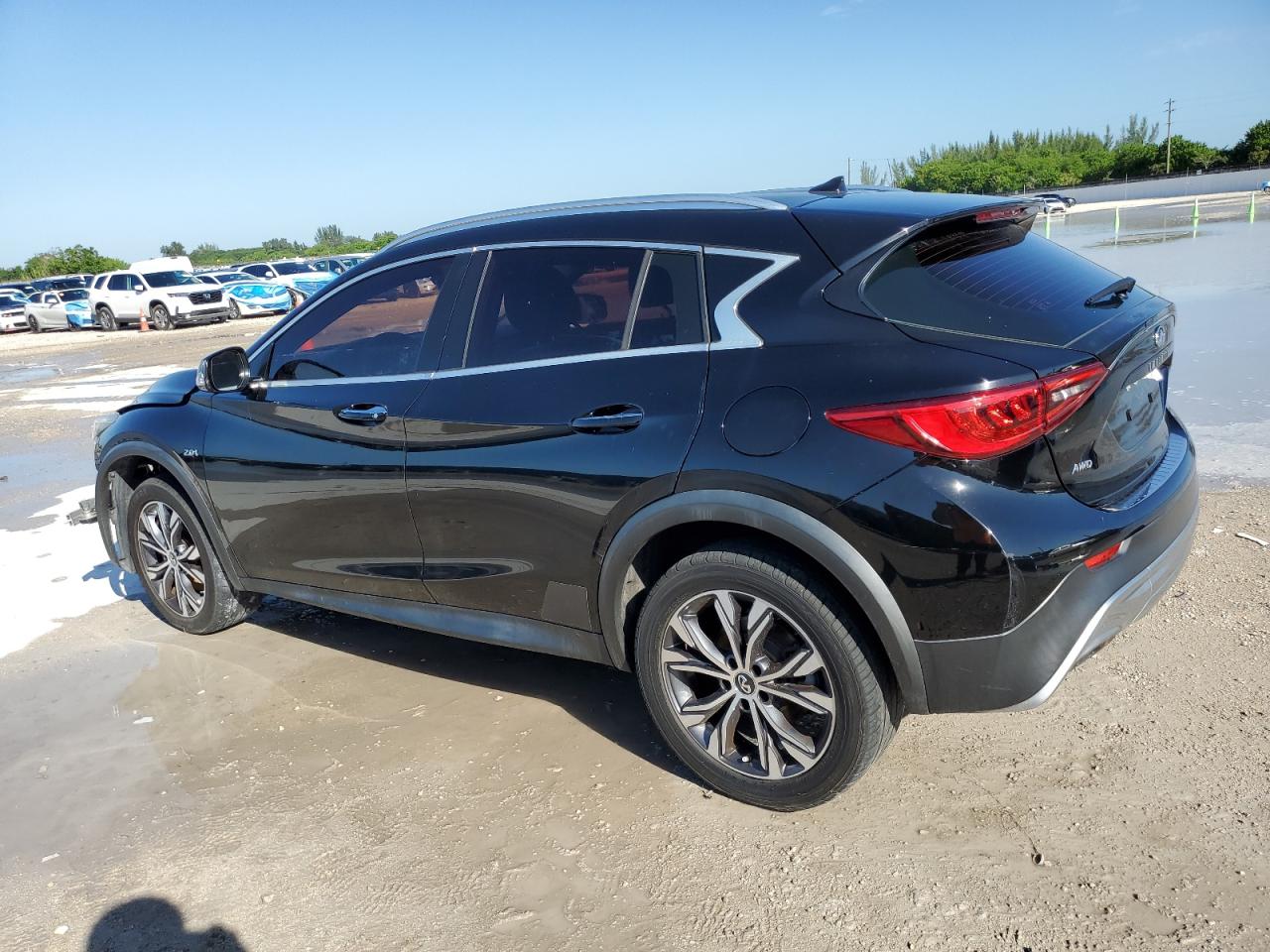 QX30 QX30
