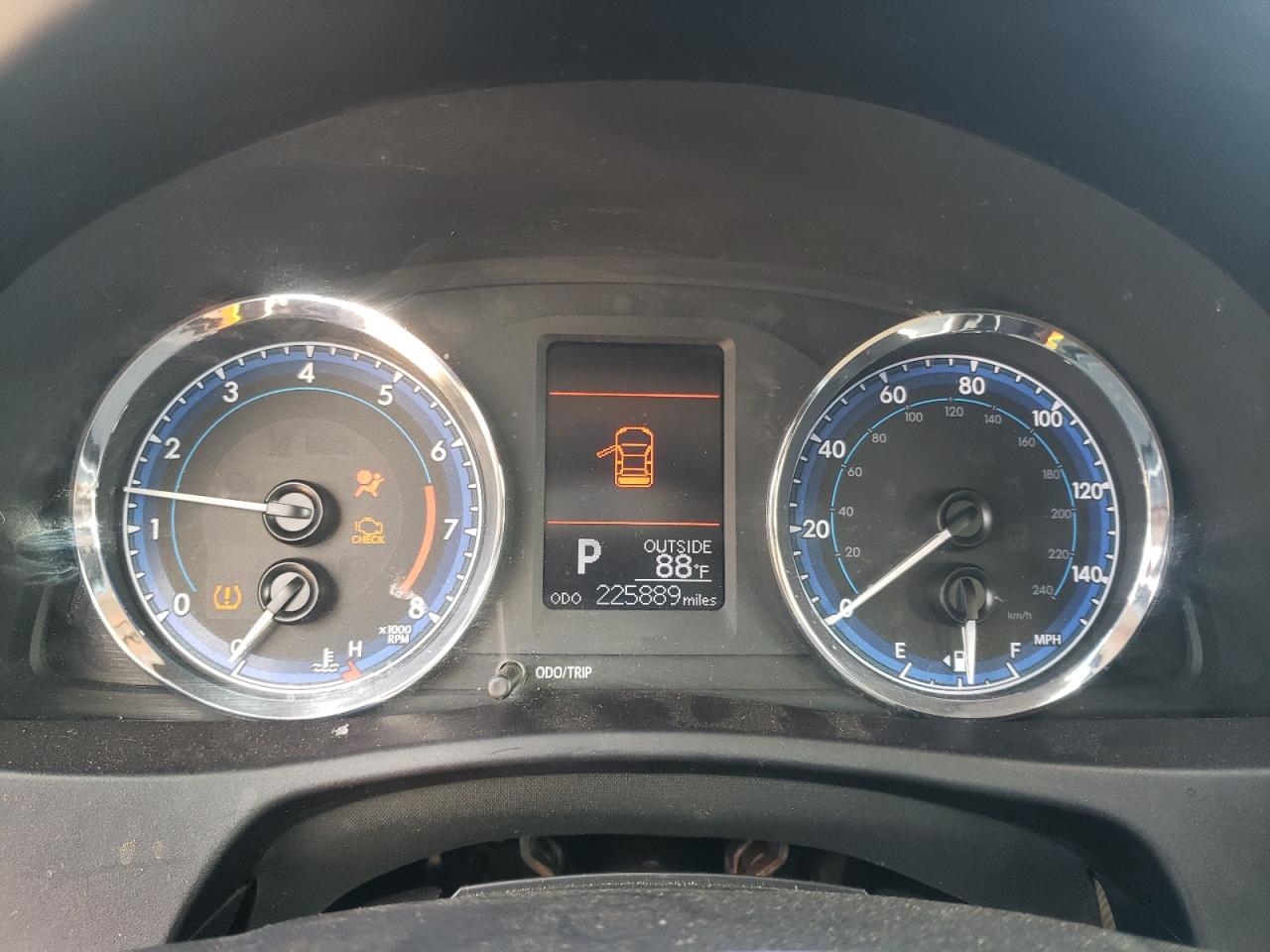 2017 Toyota Corolla L VIN: 5YFBURHE7HP736968 Lot: 85124075