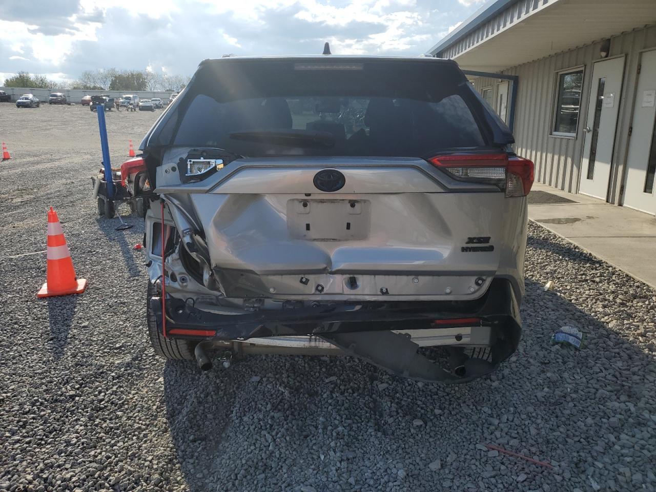 2019 Toyota Rav4 Xse VIN: 2T3EWRFV2KW039912 Lot: 85162355