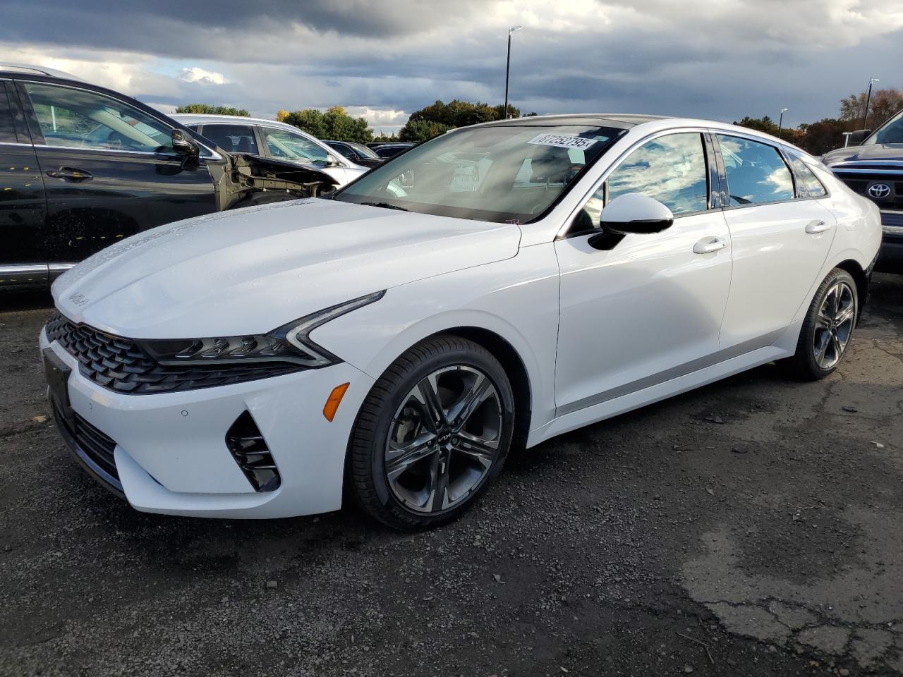 2022 Kia K5 Ex
