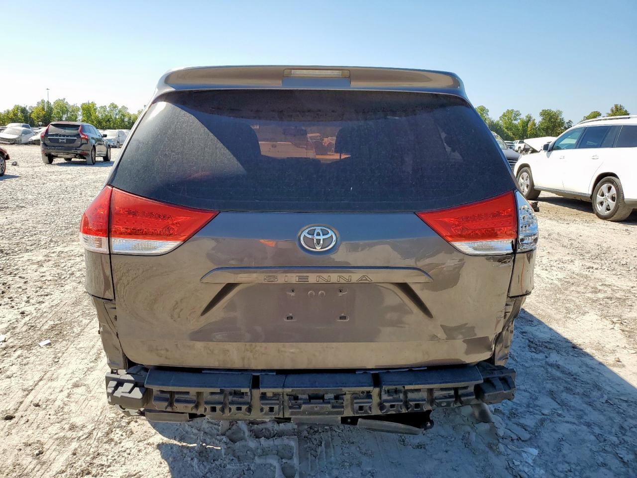 2012 Toyota Sienna Base VIN: 5TDKA3DC4CS014495 Lot: 85356625