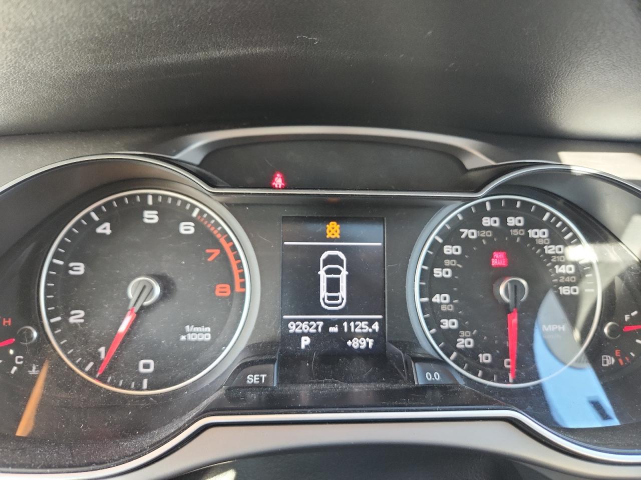 2013 Audi A4 Premium VIN: WAUAFAFL4DN043398 Lot: 85163245