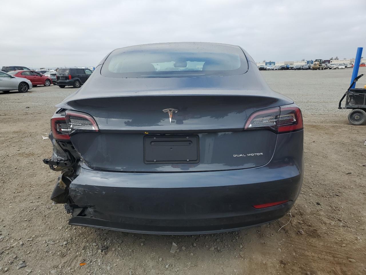2022 Tesla Model 3 VIN: 5YJ3E1EB7NF132177 Lot: 85741555