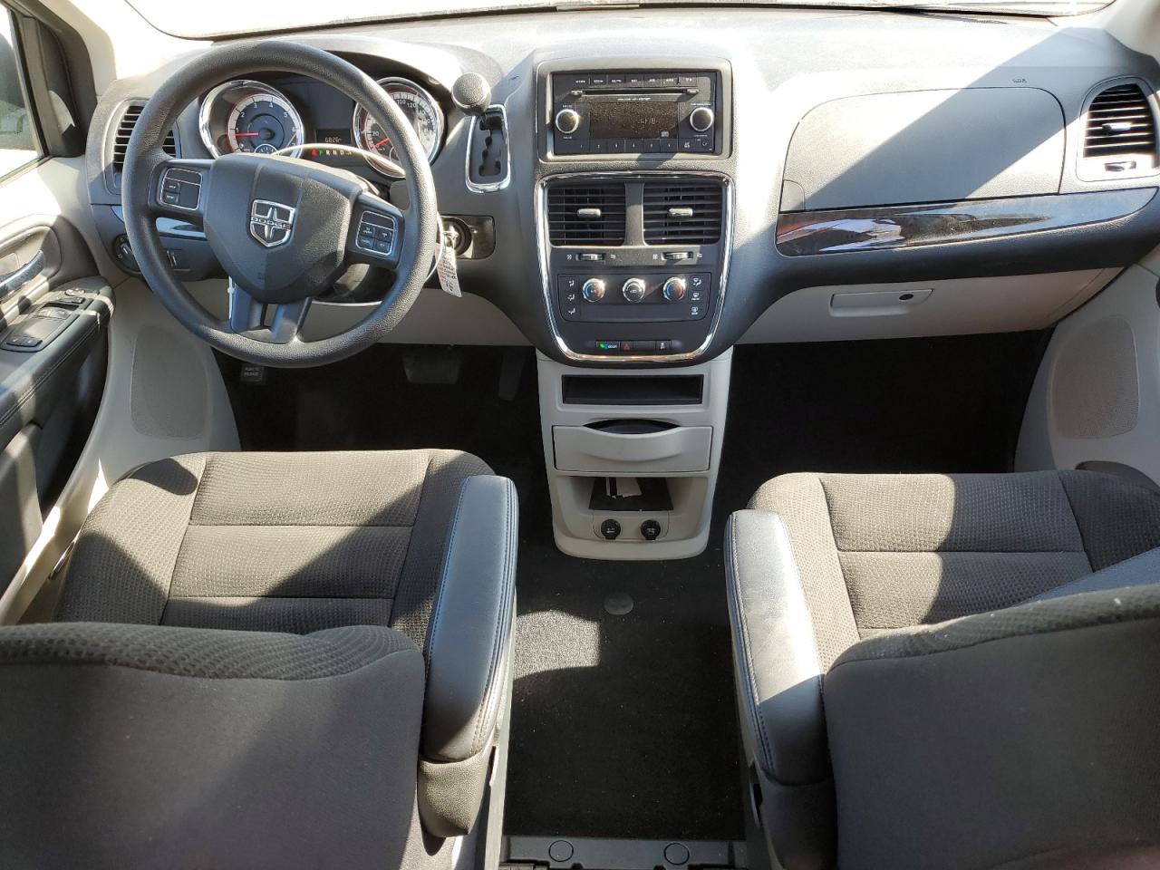 2017 Dodge Grand Caravan Se VIN: 2C4RDGBG5HR784255 Lot: 84591475