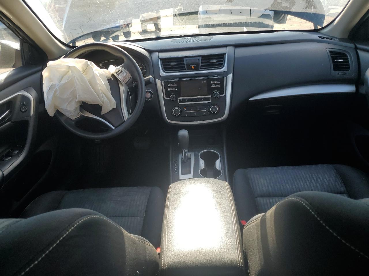 2017 Nissan Altima 2.5 VIN: 1N4AL3AP3HC261650 Lot: 85751075