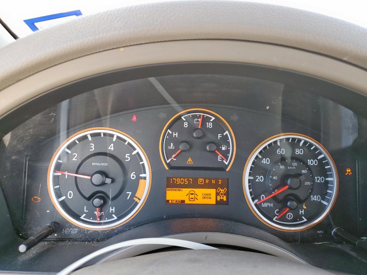 2012 Nissan Armada Sv VIN: 5N1AA0NC0CN606728 Lot: 85704395