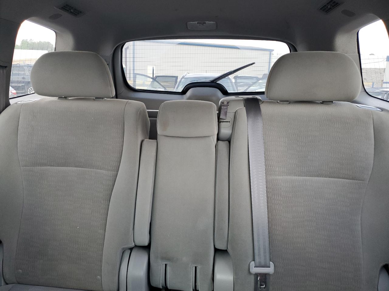 2011 Toyota Highlander Base VIN: 5TDZK3EH8BS037363 Lot: 85853085