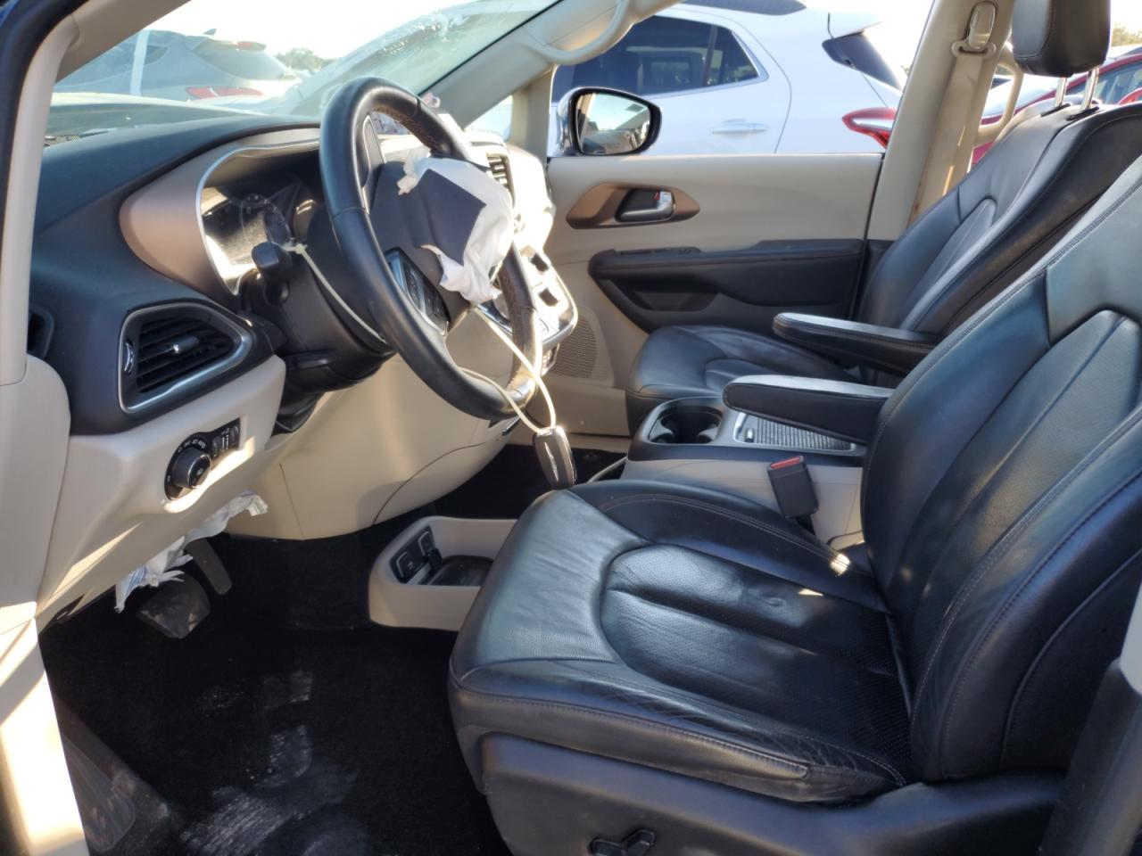 2018 Chrysler Pacifica Touring L Plus VIN: 2C4RC1EG6JR111122 Lot: 82762105