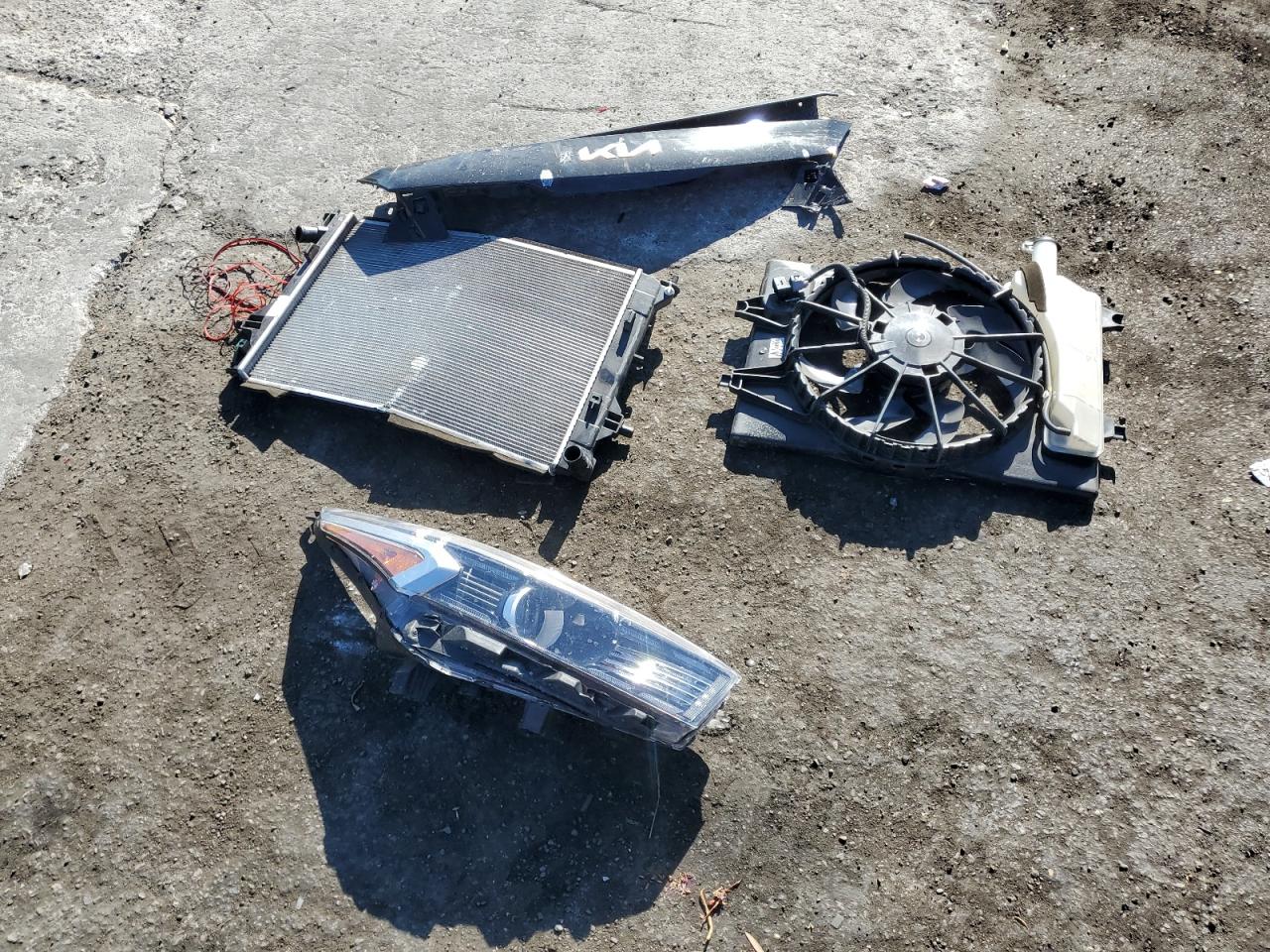 2024 Kia Forte Gt Line VIN: 3KPF54AD8RE691433 Lot: 85681405