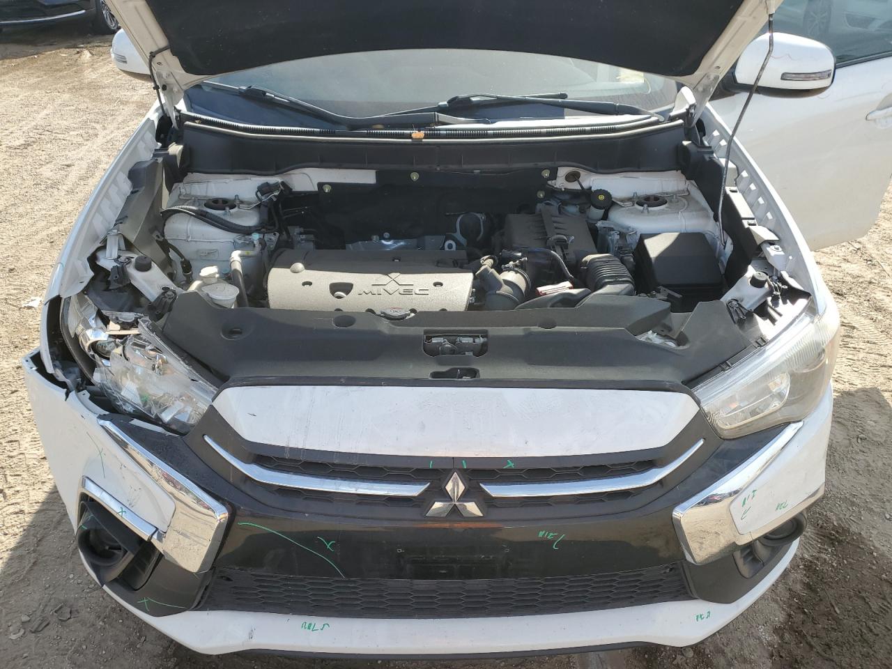 2018 Mitsubishi Outlander Sport Es VIN: JA4AP3AU4JU016998 Lot: 84565155