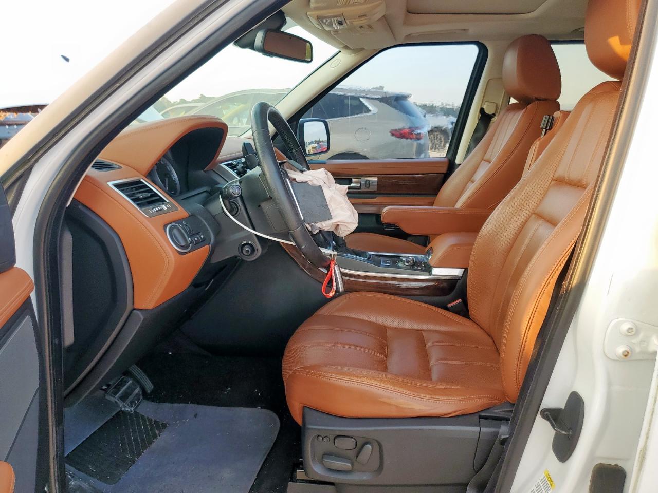 2011 Land Rover Range Rover Sport Lux VIN: SALSK2D44BA295427 Lot: 84657235