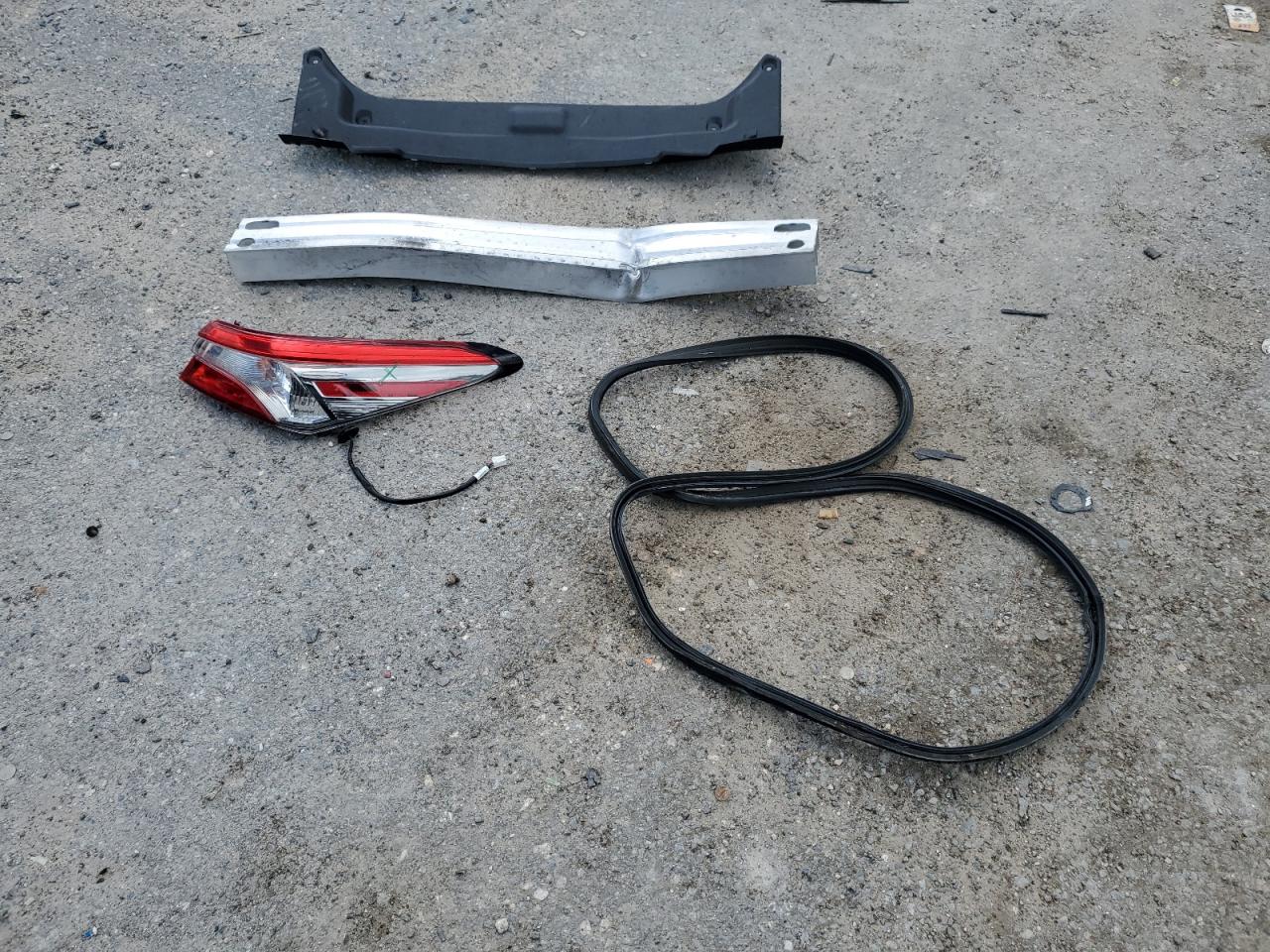 2019 Toyota Camry L VIN: 4T1B11HK7KU772276 Lot: 85113915