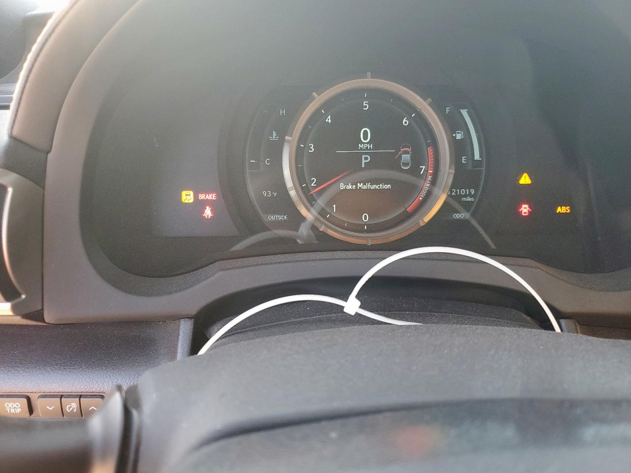 2015 Lexus Rc 350 VIN: JTHHE5BC0F5009977 Lot: 85409215