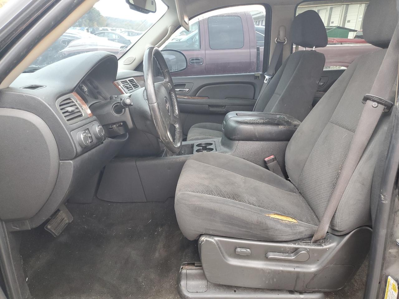 2007 GMC Yukon VIN: 1GKFK13067R235762 Lot: 90793175