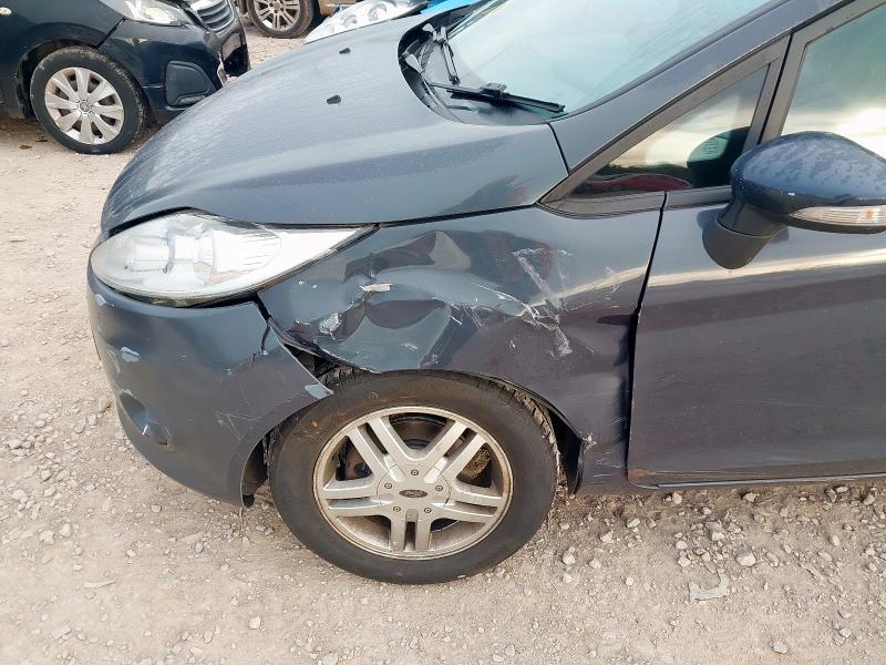 2011 FORD FIESTA EDGE 