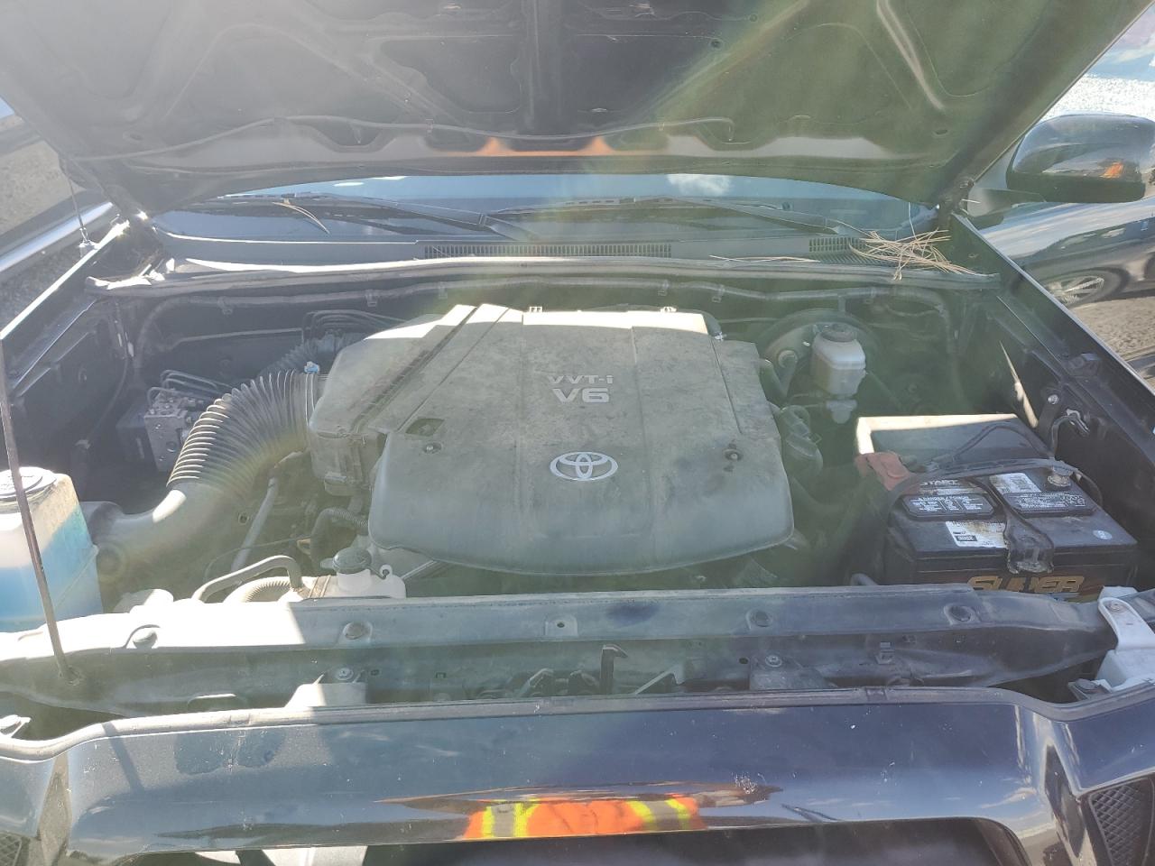 2005 Toyota Tacoma Double Cab VIN: 5TELU42N15Z122410 Lot: 84469595