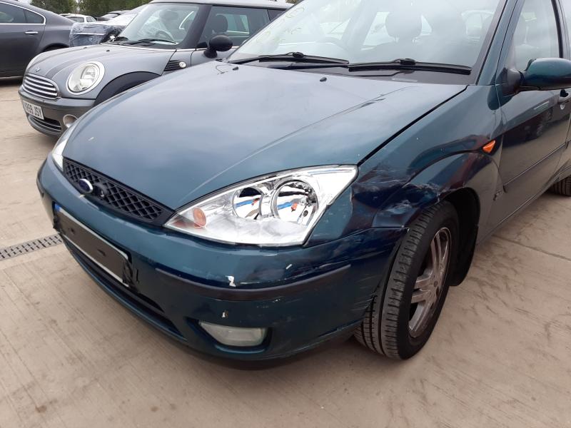 2002 FORD FOCUS ZETEC AUTO 
