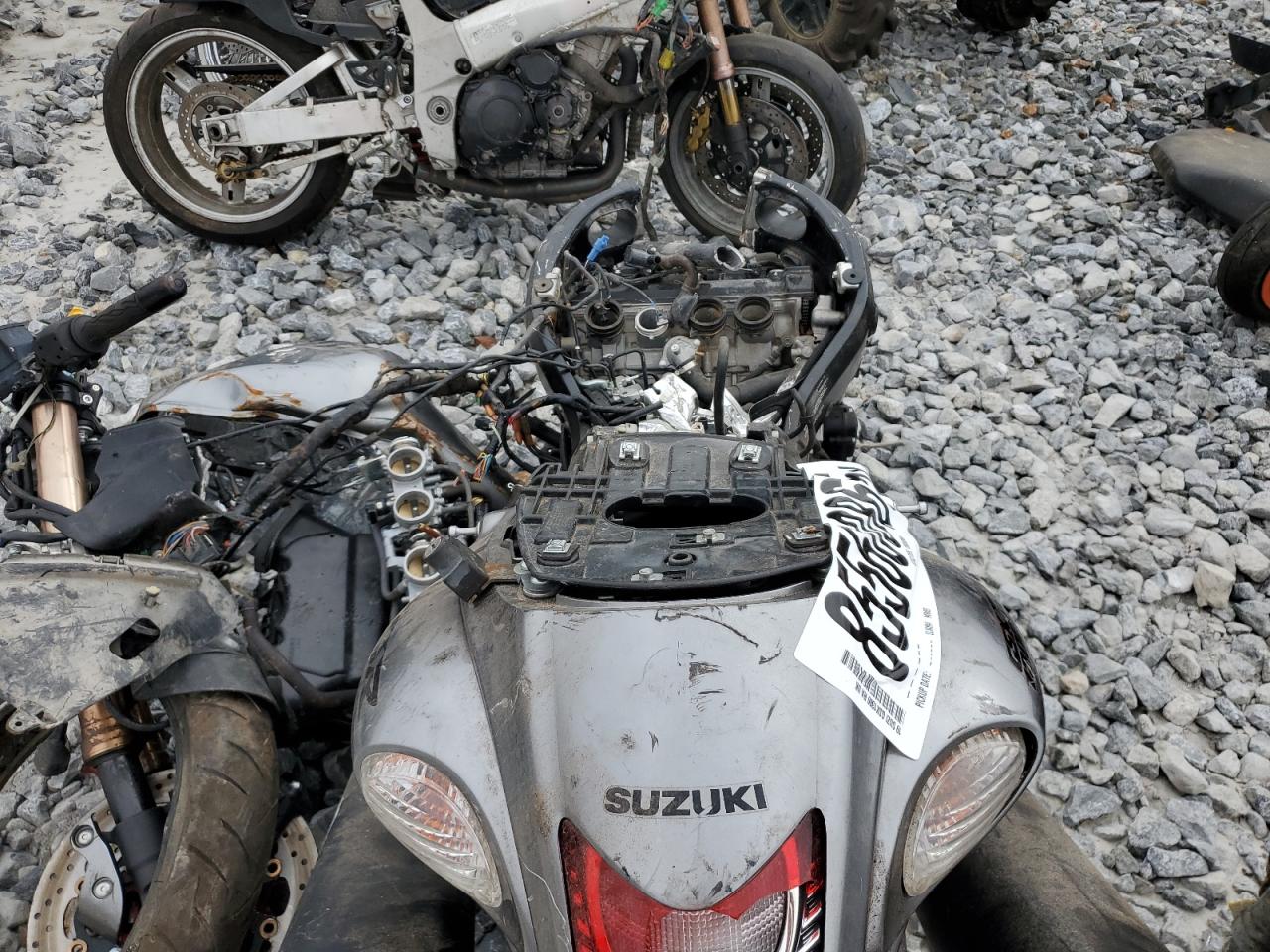 2019 Suzuki Gsx1300 Ra VIN: JS1GX72B1K7100694 Lot: 85560865