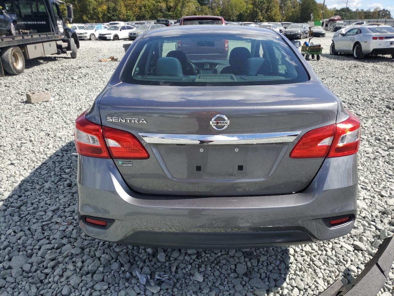 2019 Nissan Sentra S VIN: 3N1AB7AP8KY370479 Lot: 85292595