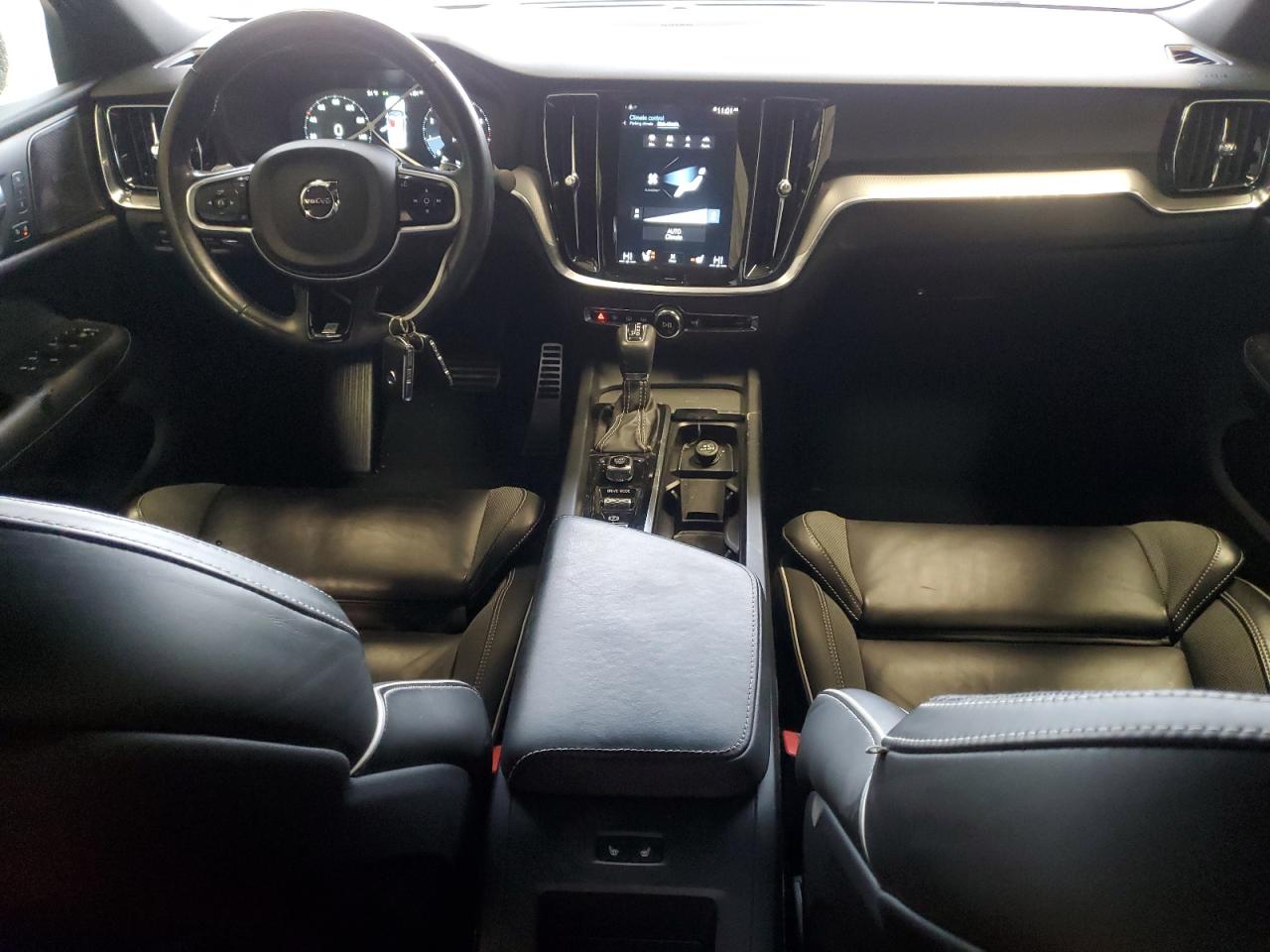 2019 Volvo S60 T6 R-Design VIN: 7JRA22TM2KG015300 Lot: 82709055