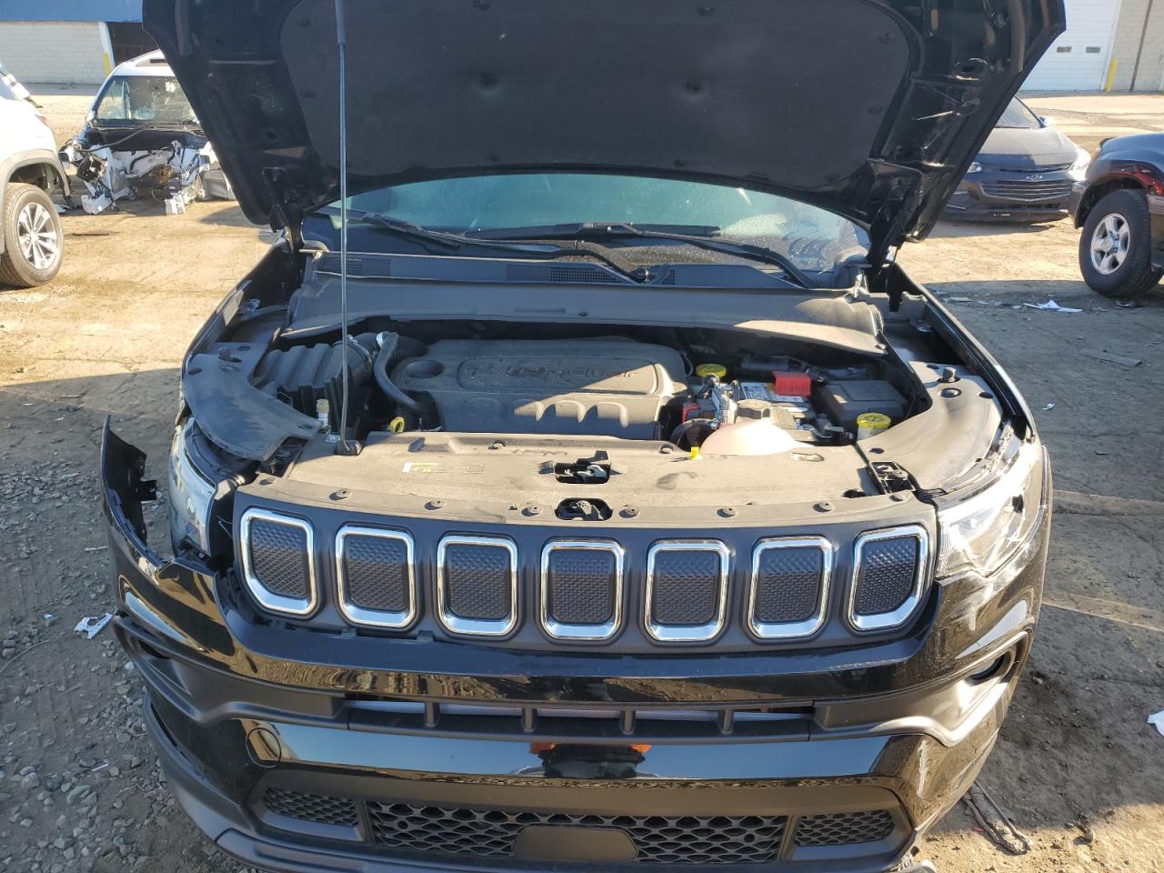 2022 Jeep Compass Latitude Lux VIN: 3C4NJDFB4NT236194 Lot: 85884295