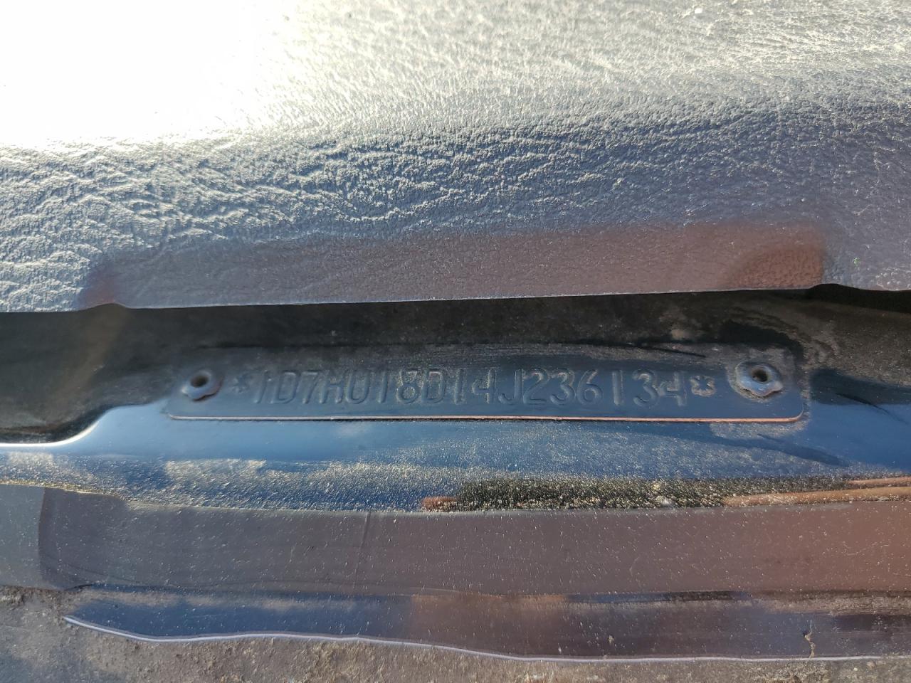 2004 Dodge Ram 1500 St VIN: 1D7HU18D14J236134 Lot: 85290245