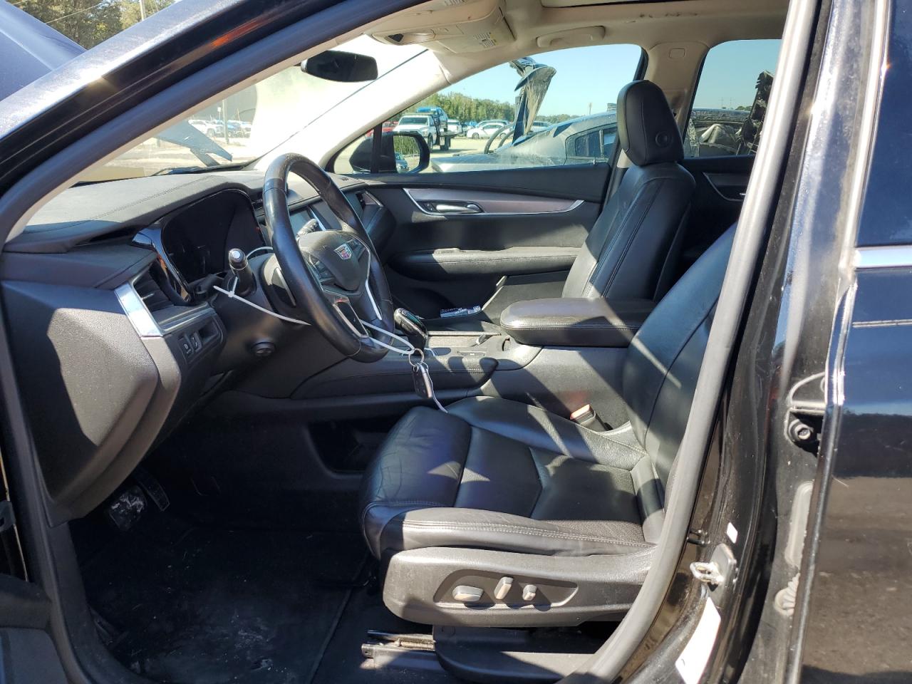 2018 Cadillac Xt5 Luxury VIN: 1GYKNCRS8JZ100273 Lot: 87270375