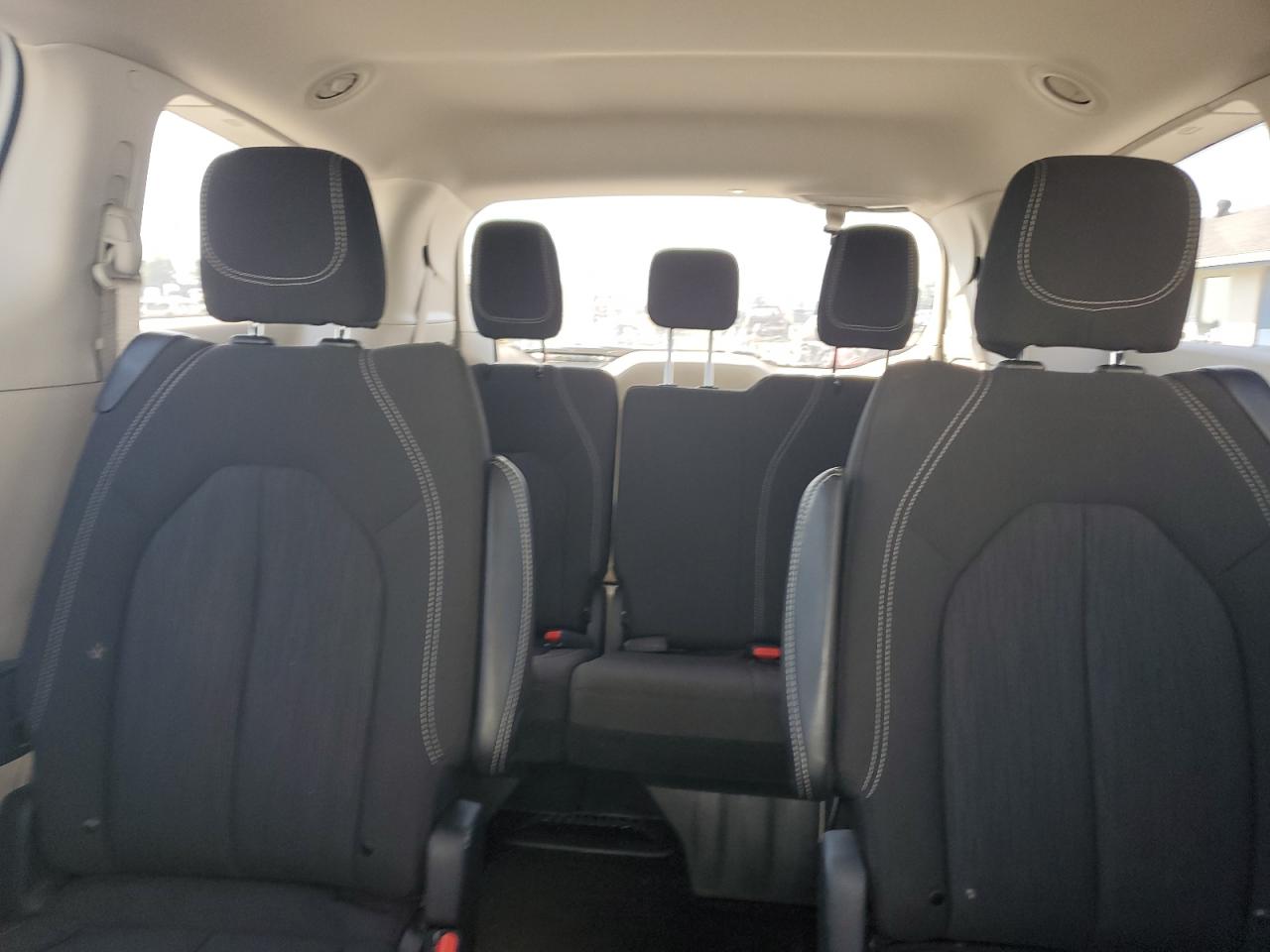 2024 Chrysler Voyager Lx VIN: 2C4RC1CG6RR176910 Lot: 85089125