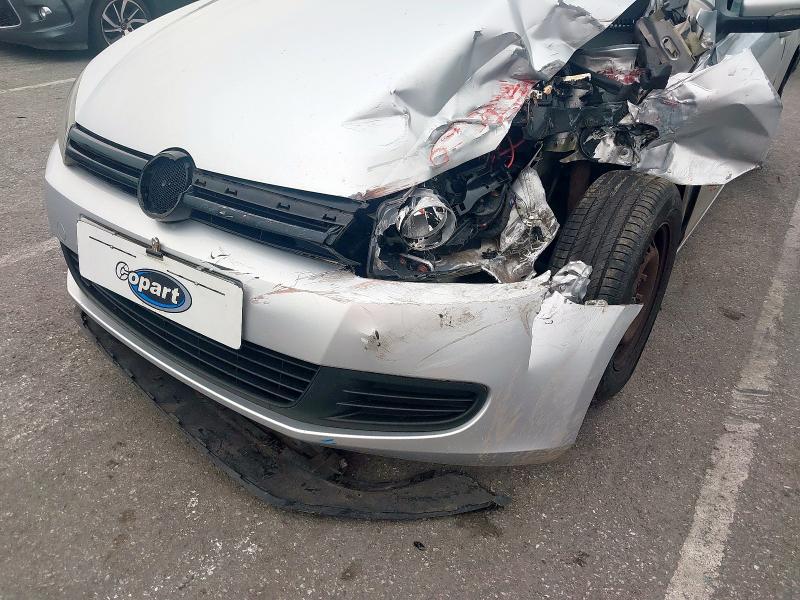 2009 VOLKSWAGEN GOLF S 