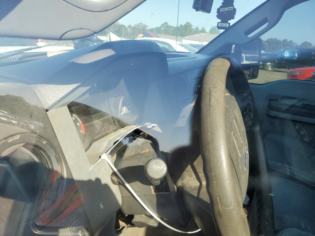 2015 Ford F250 Super Duty VIN: 1FT7X2A60FEA59845 Lot: 86693055