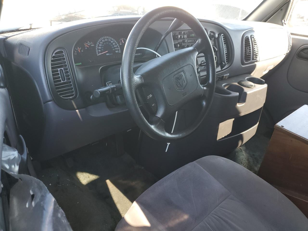 2000 Dodge Ram Van B1500 VIN: 2B6HB11Y6YK129382 Lot: 89992475