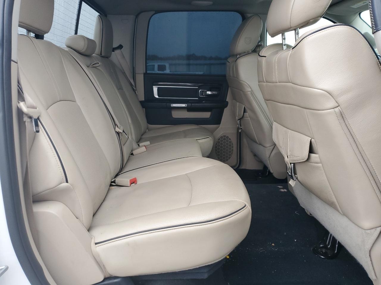 2018 Ram 1500 Longhorn VIN: 1C6RR7PT6JS136121 Lot: 90677725