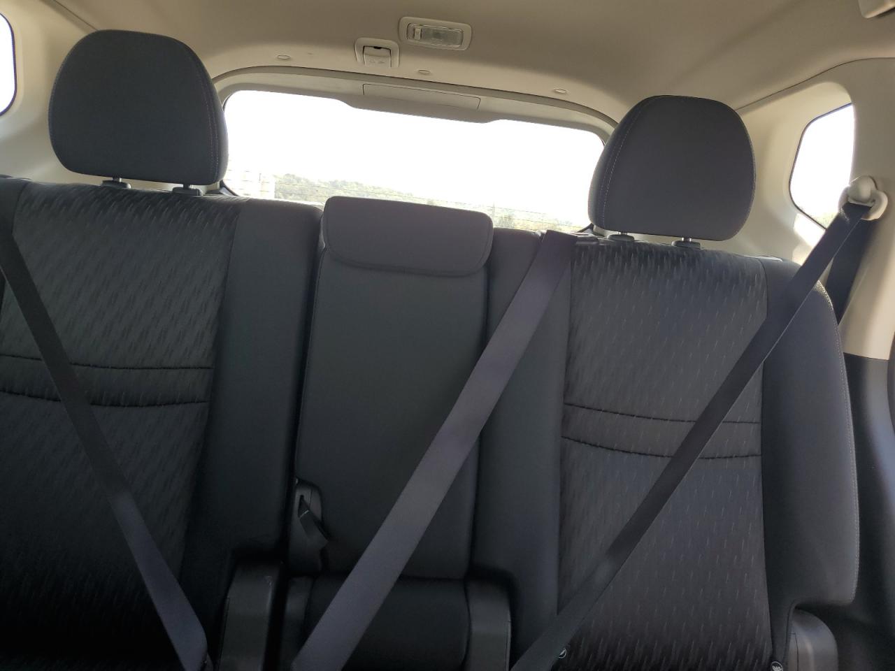 2017 Nissan Rogue S VIN: KNMAT2MV4HP600083 Lot: 84481485